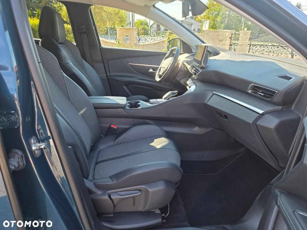 Peugeot 3008 - 8