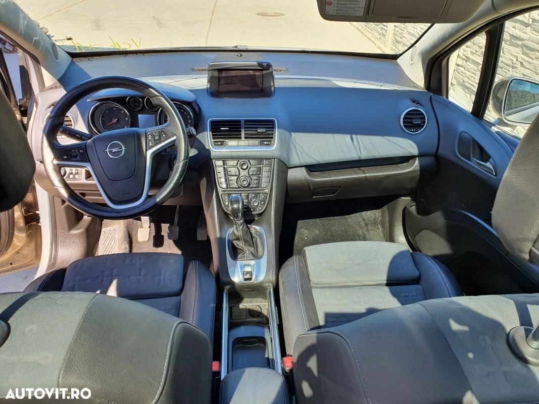 PLANSA BORD OPEL MERIVA B - 1