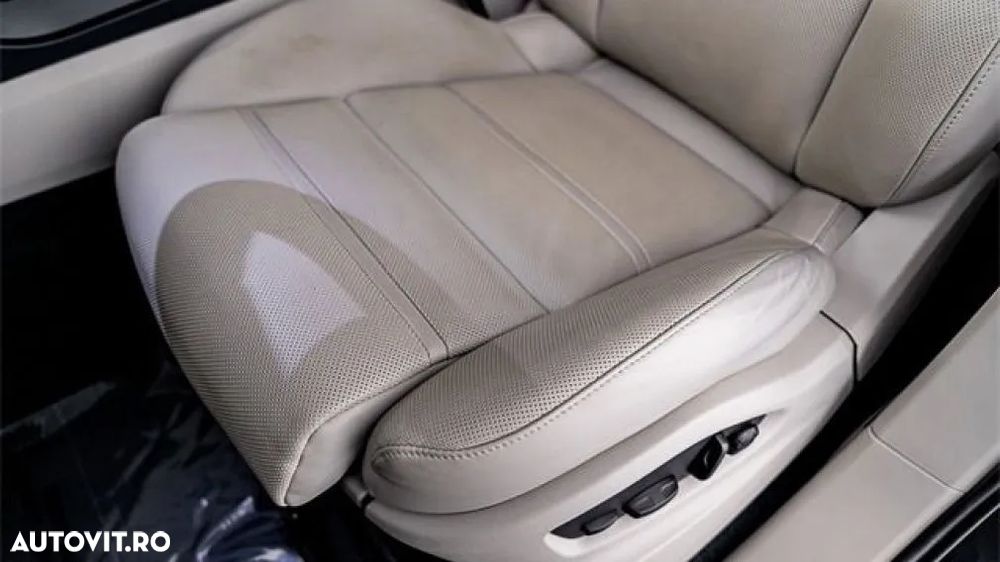 Porsche Cayenne S - 22