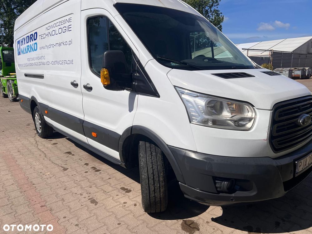 Ford Transit - 1