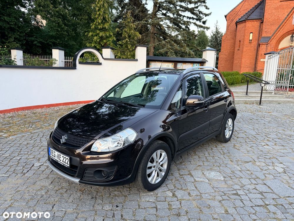 Suzuki SX4 1.6 VVT 4x4 Comfort - 2