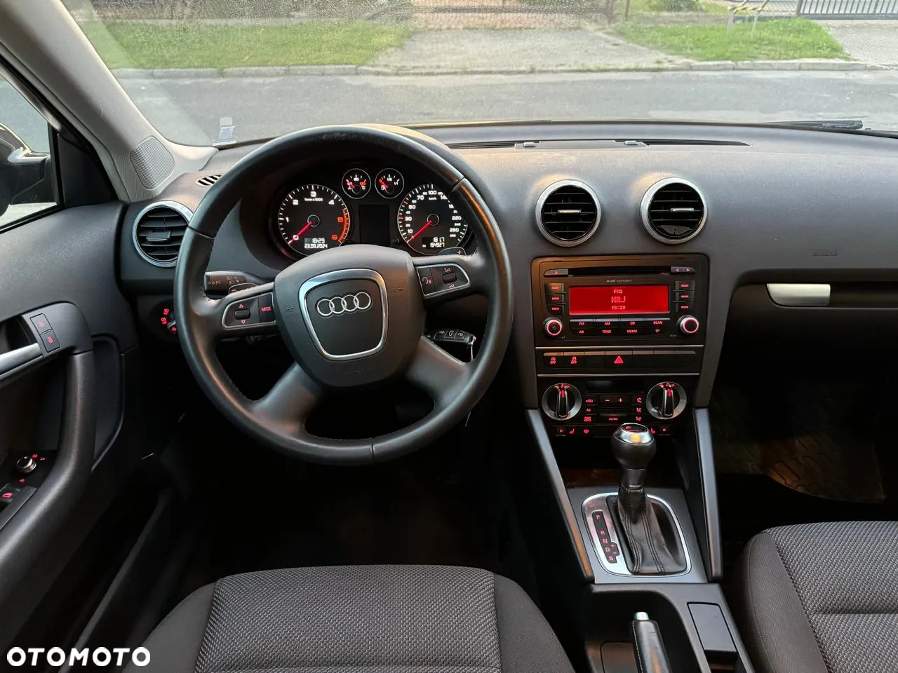 Audi A3 1.6 TDI Ambiente S tronic - 13