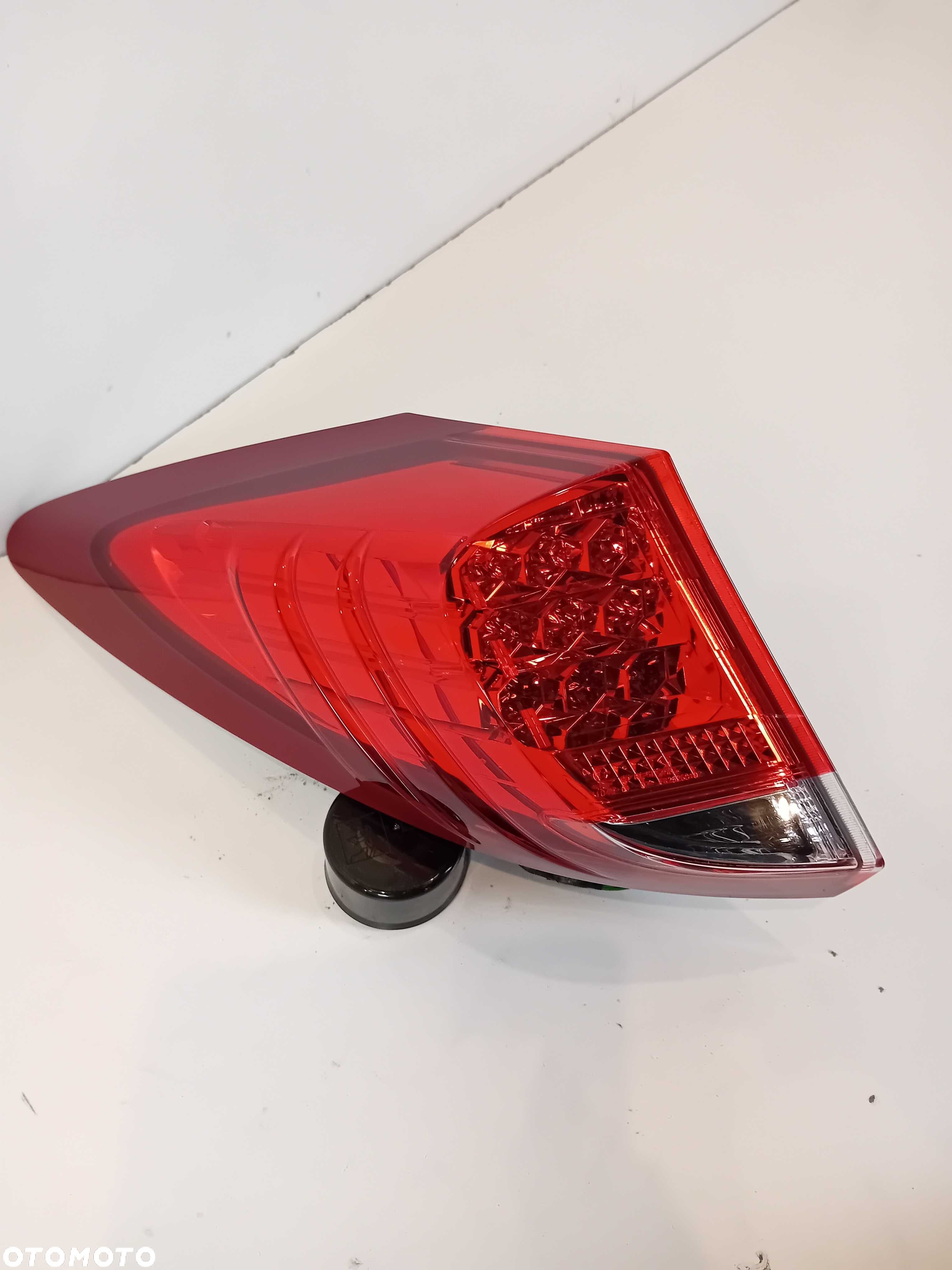 Lampa Lewy Tył Honda Civic IX 12/15 r Hatchback - 1