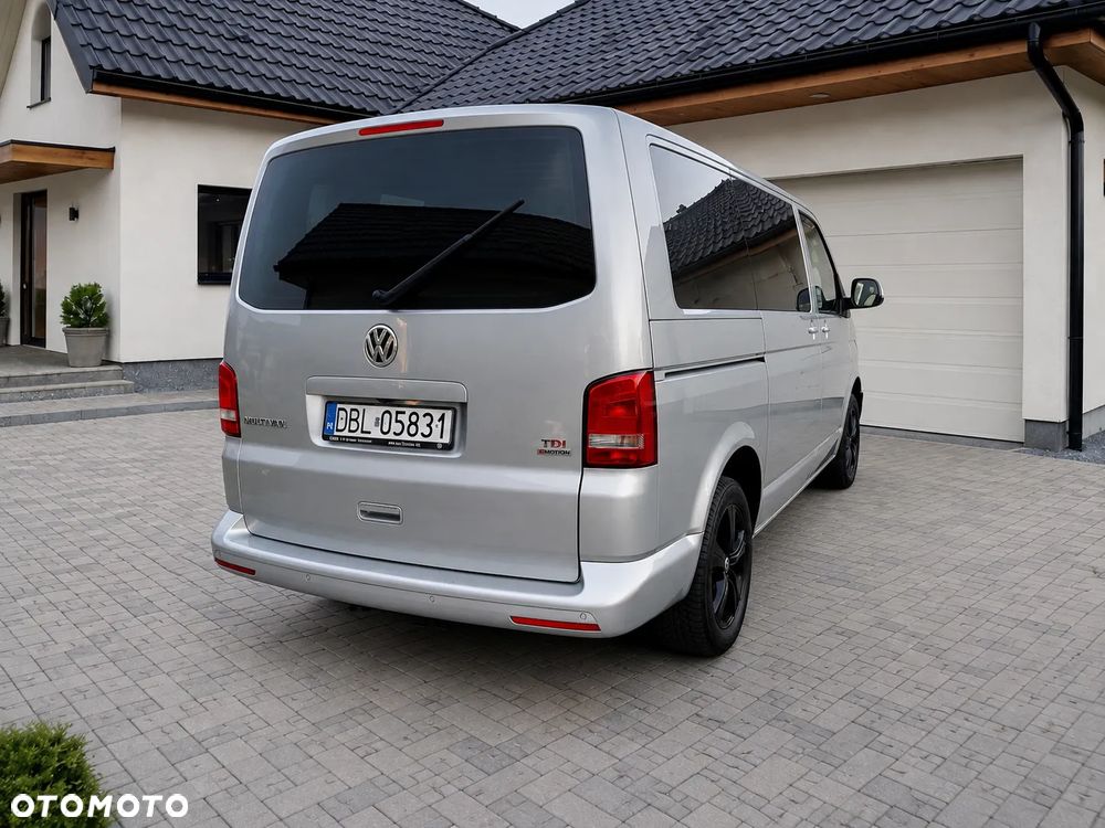 Volkswagen Multivan - 6