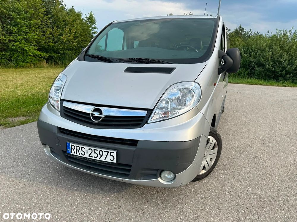 Opel Vivaro - 2