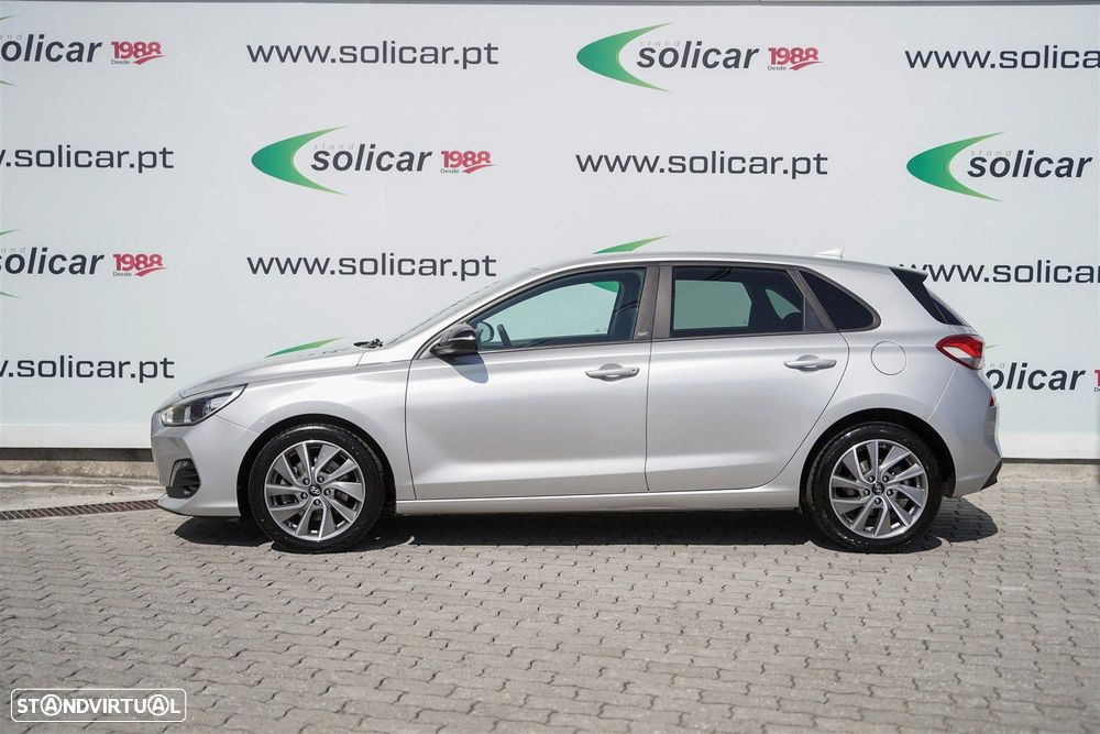 Hyundai i30 1.6 CRDi Blue GO! - 11