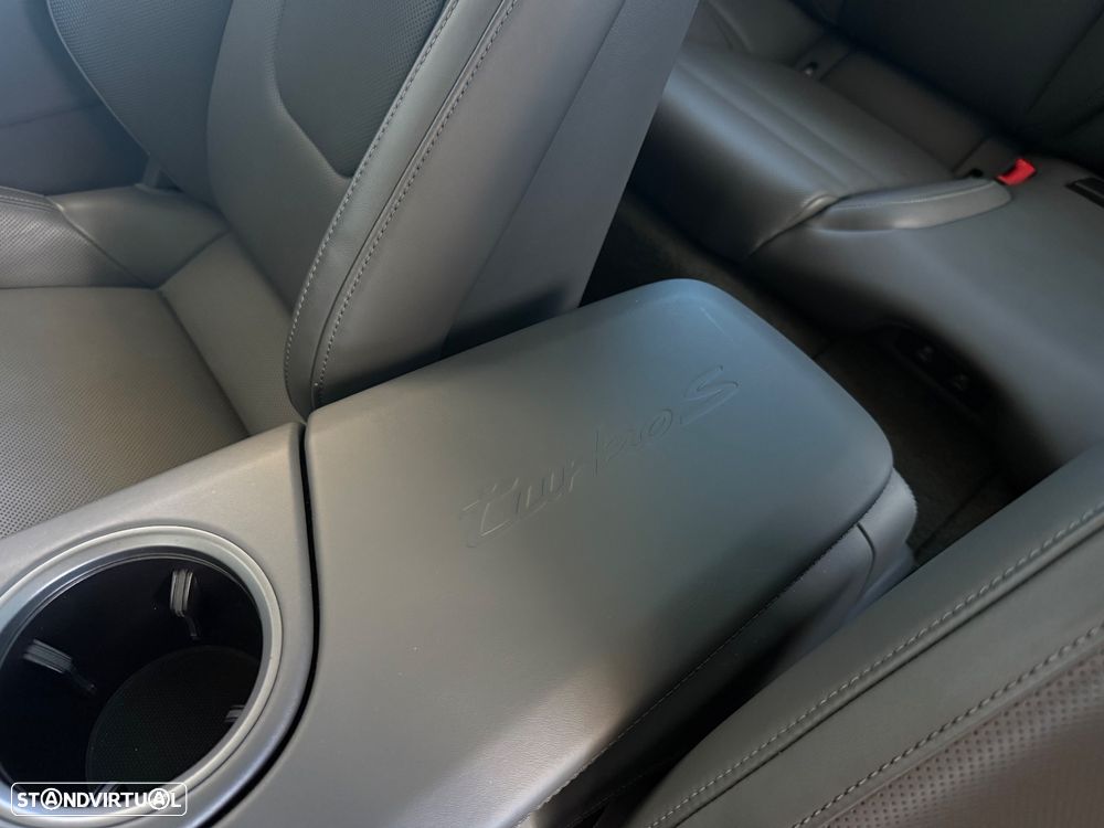 Porsche Taycan Sport Turismo Turbo S - 45