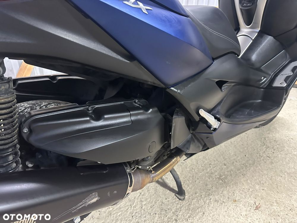 Yamaha X-max - 25