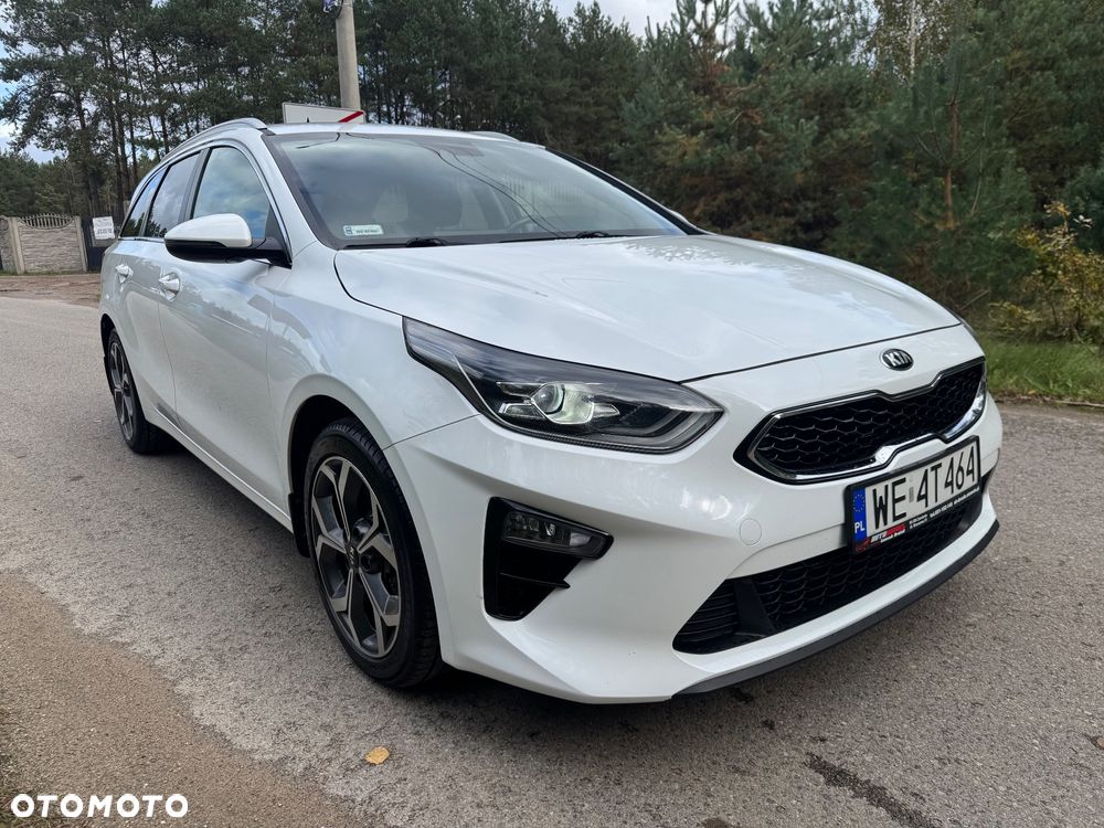 Kia Ceed 1.6 CRDi SCR L Business Line DCT - 12
