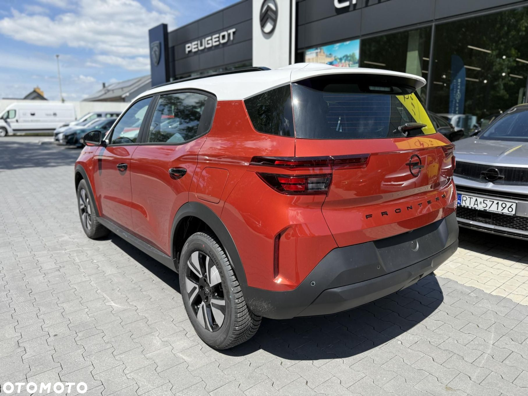 Opel Frontera - 8