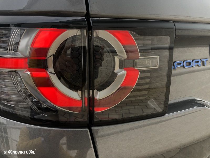 Land Rover Discovery Sport 2.0 eD4 HSE - 8