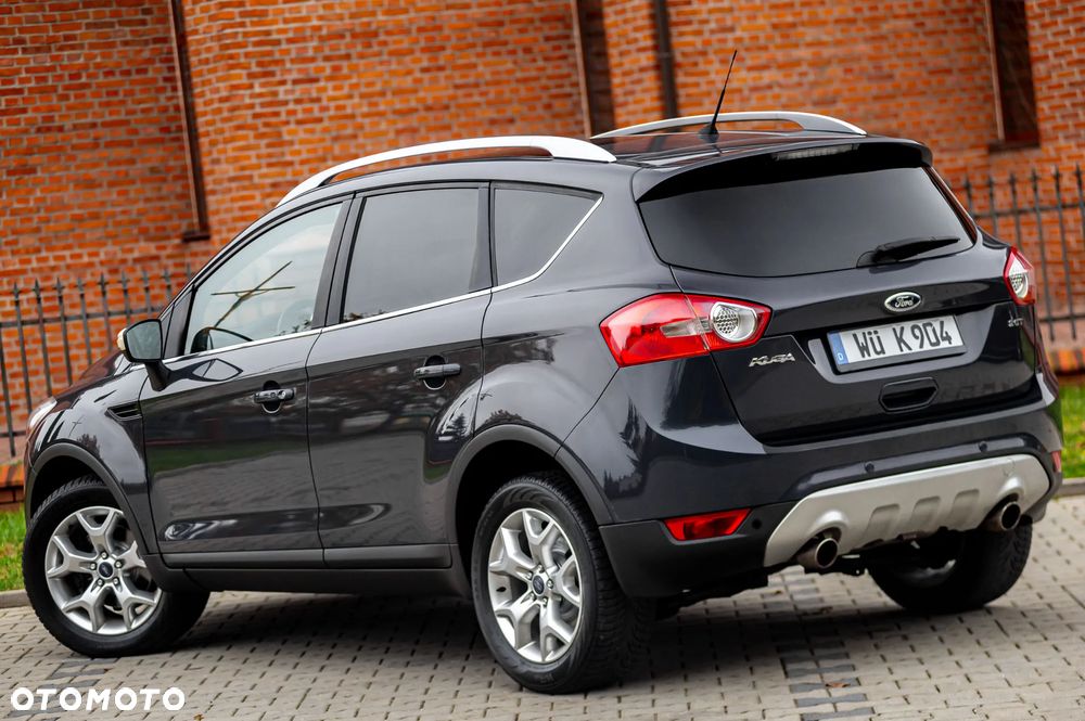 Ford Kuga 2.5 4x4 Titanium - 12