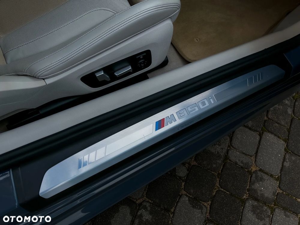 BMW Seria 8 M850i xDrive - 15
