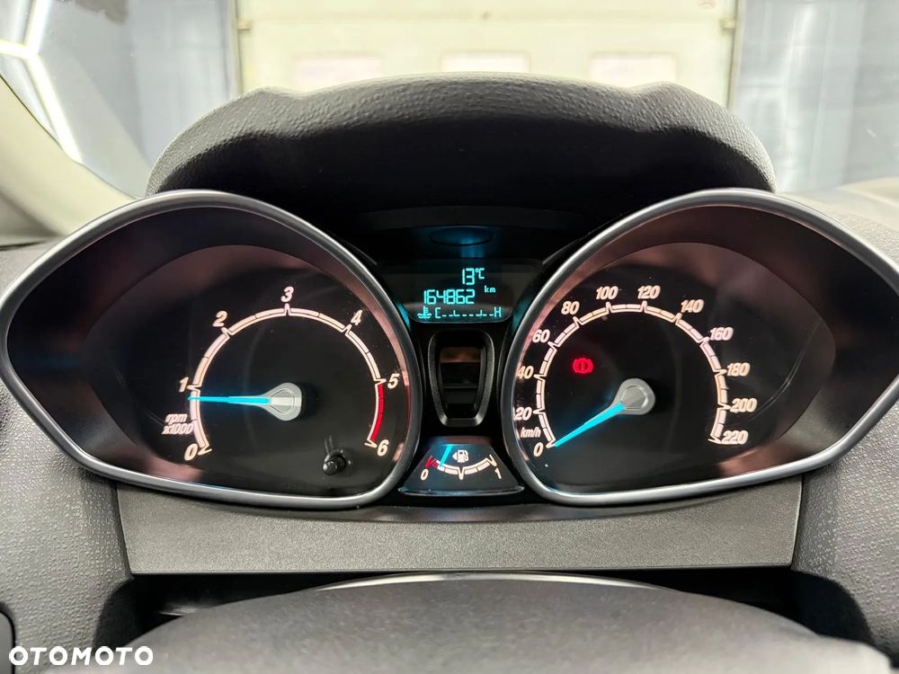 Ford Fiesta 1.5 TDCi Titanium - 14