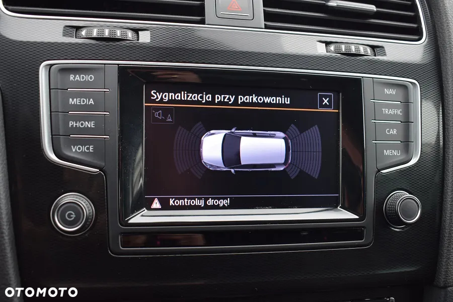 Volkswagen Golf VII 2.0 TSI BMT GTI - 16