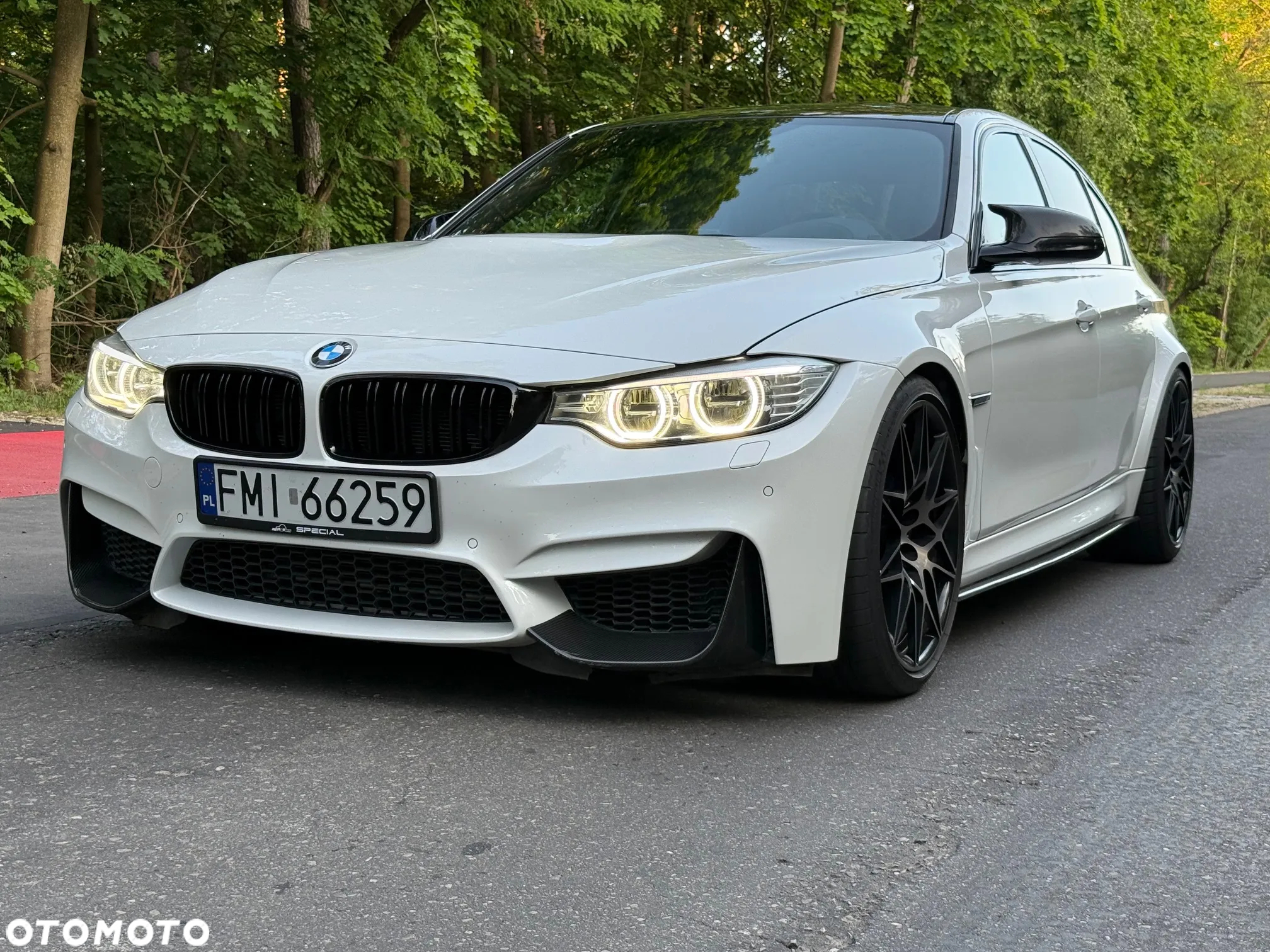 BMW M3 CS DKG - 8