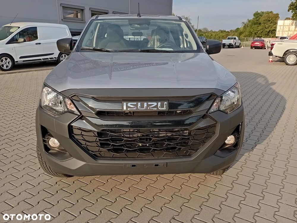 Isuzu D-Max 1.9 DC L - 7