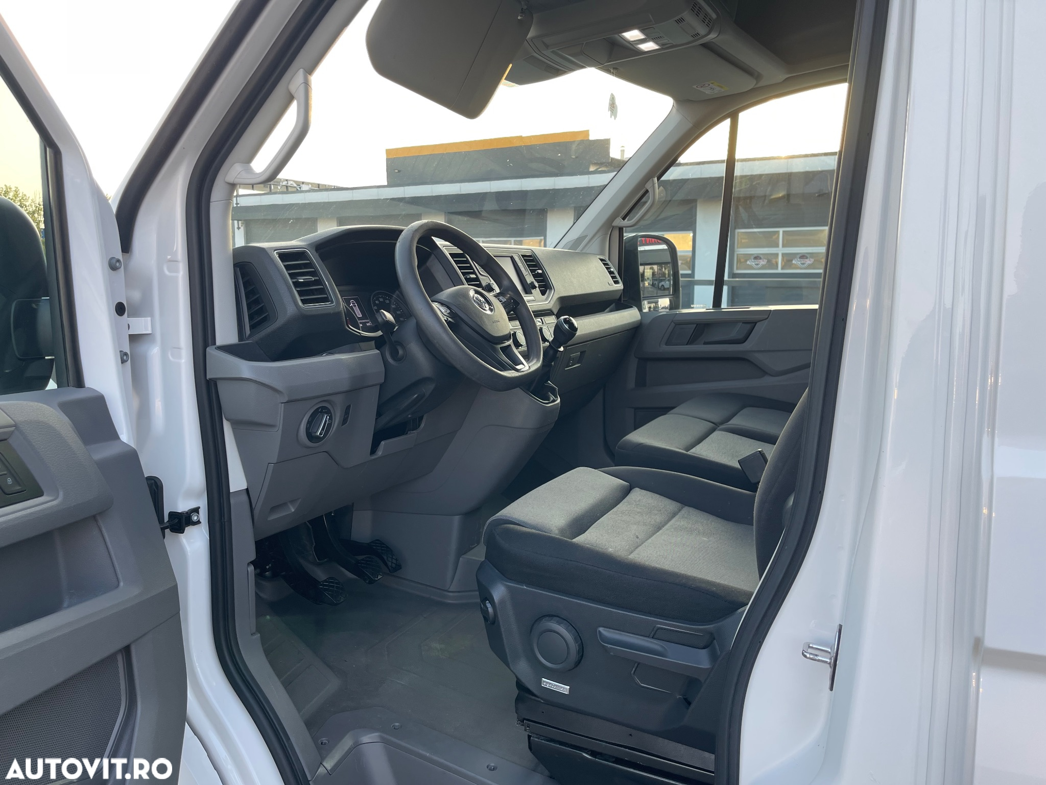 Volkswagen Crafter - 10