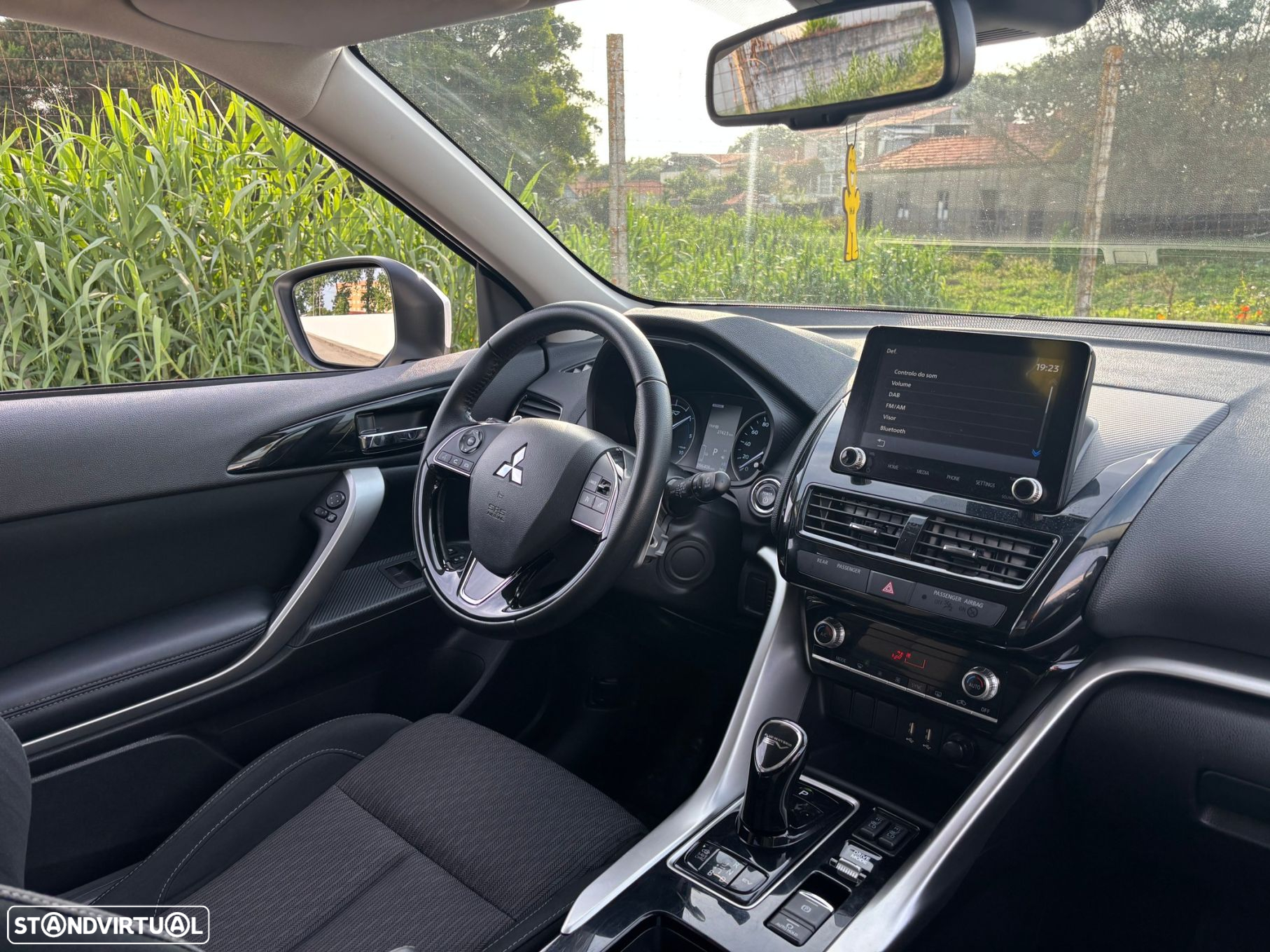 Mitsubishi Eclipse Cross - 15