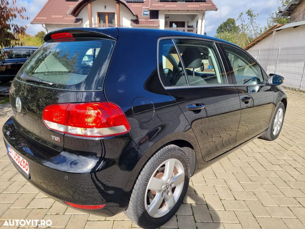 Volkswagen Golf 1.6 TDI BMT Highline - 8