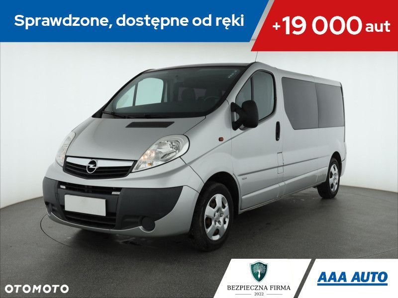 Opel Vivaro - 1