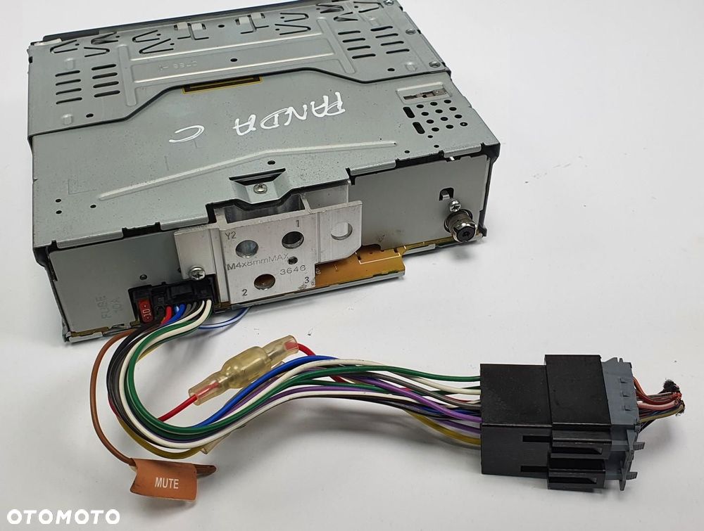 RADIO CD BLAUPUNKT STOCKHOLM 100 10R-039827 7649020110 - 3