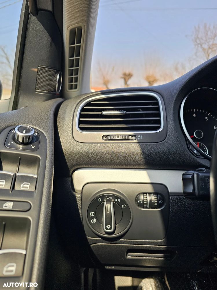 Volkswagen Golf 1.4 TSI Highline - 33