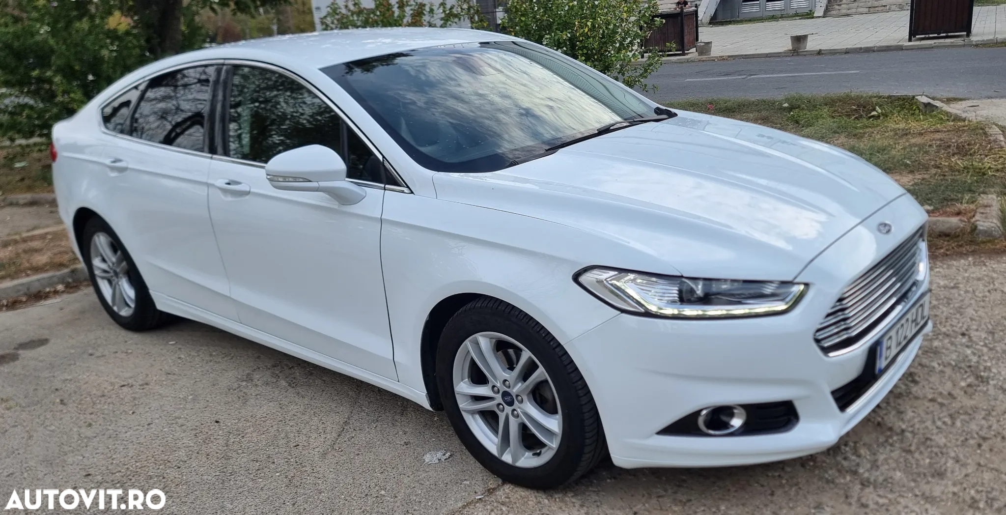 Ford Mondeo 2.0 TDCi Powershift Titanium - 26