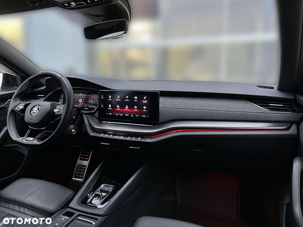 Skoda Octavia 2.0 TSI RS DSG - 15