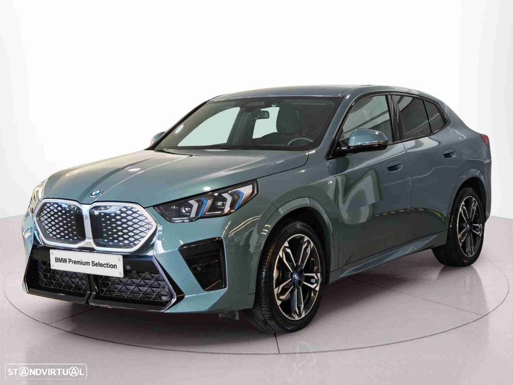 BMW iX2 eDrive20 Pack Desportivo M Pro - 1
