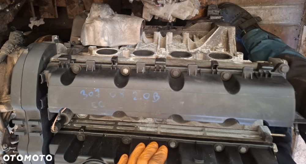 Peugeot 307 407 Citroen C4 C5 2.0 16V silnik EW10 RFN - 2