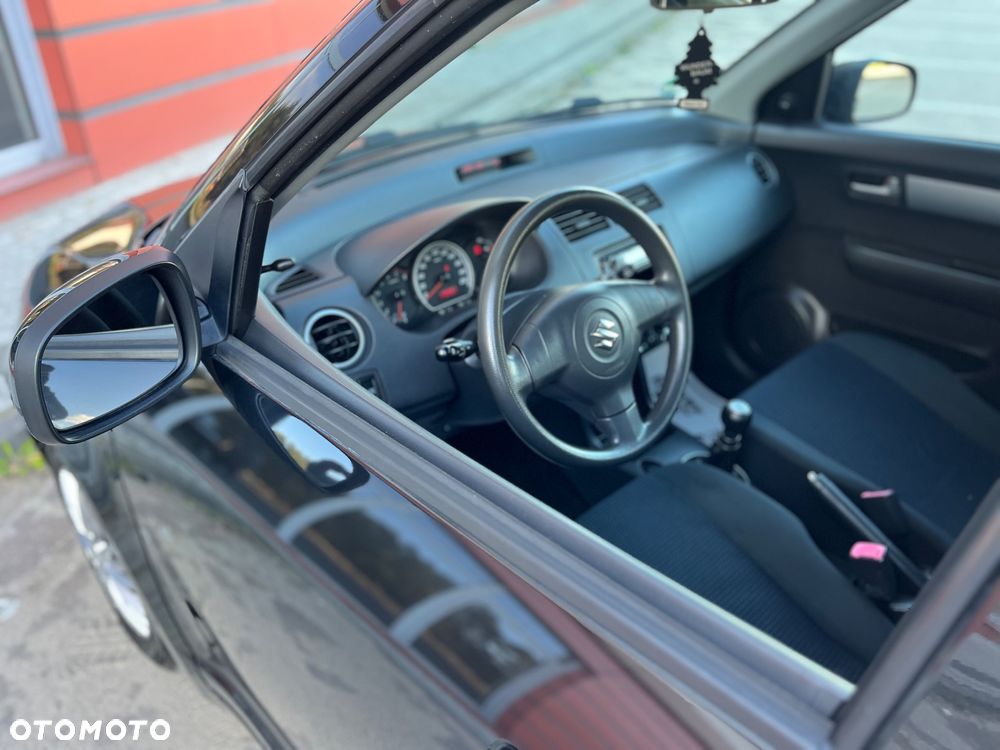 Suzuki Swift 1.3 Comfort+ - 21