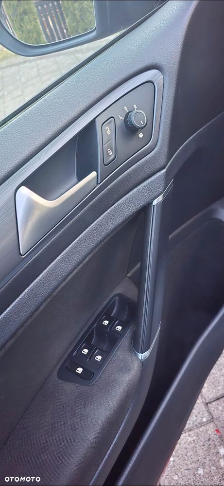 Volkswagen Golf 1.6 TDI BMT Comfortline - 10