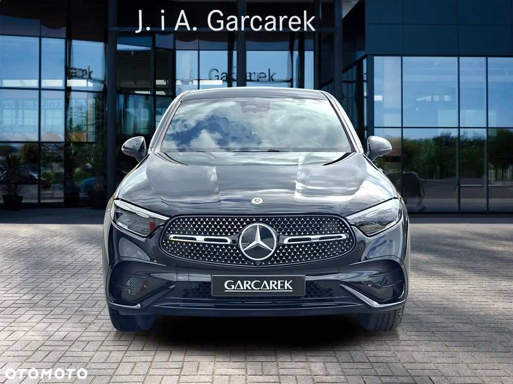 Mercedes-Benz GLC - 9