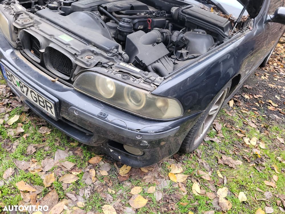 BMW Seria 5 525iA - 5