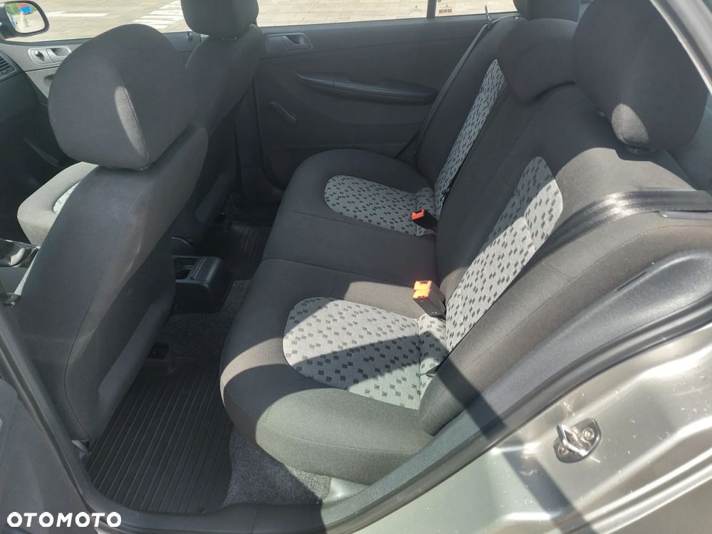 Skoda Fabia 1.2 12V Ambiente - 9