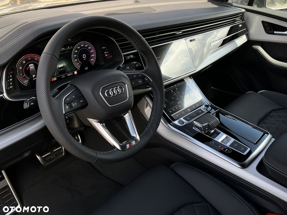 Audi Q7 - 25