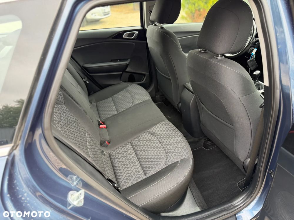 Kia Ceed 1.6 CRDi Platinum Edition - 12