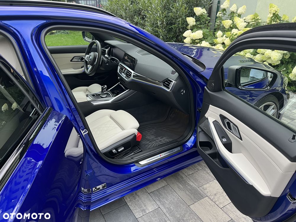 BMW Seria 3 M340d xDrive mHEV sport - 15