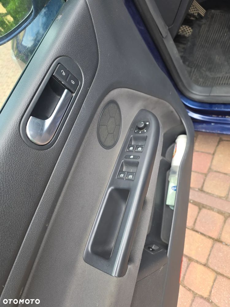 Volkswagen Golf Plus 1.9 TDI Comfortline - 13