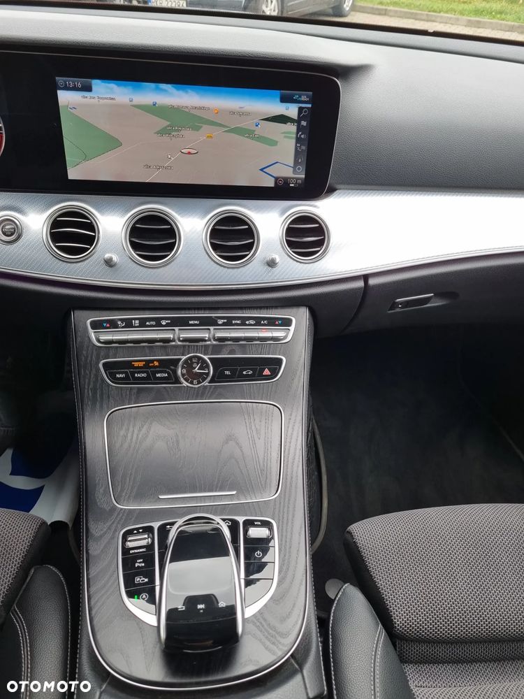 Mercedes-Benz Klasa E 220 d Business Edition 9G-TRONIC - 16