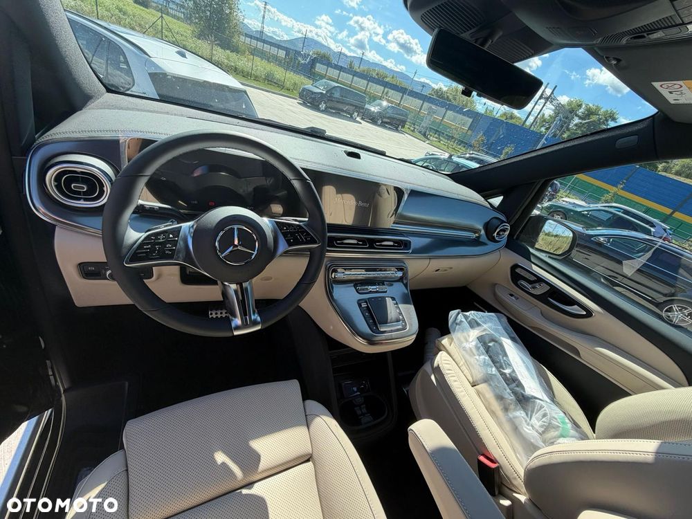 Mercedes-Benz Klasa V 300 d 4-Matic Exclusive 9G-Tronic (długi) - 6