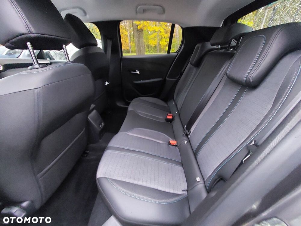 Peugeot 208 1.2 PureTech Allure S&S EAT8 - 10