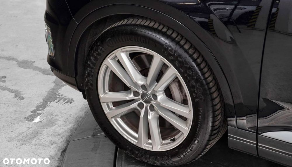 Audi Q7 - 15