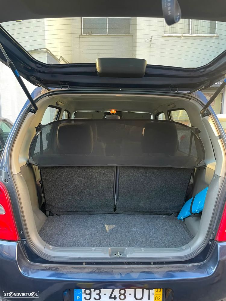 Suzuki Wagon R+ 1.3 GL - 11