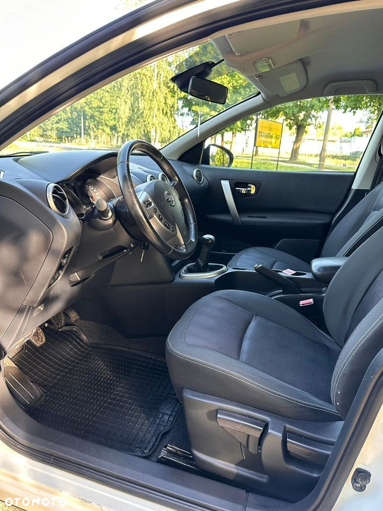 Nissan Qashqai - 13