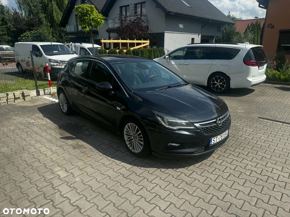 Opel Astra 1.6 CDTI Enjoy S&S - 2