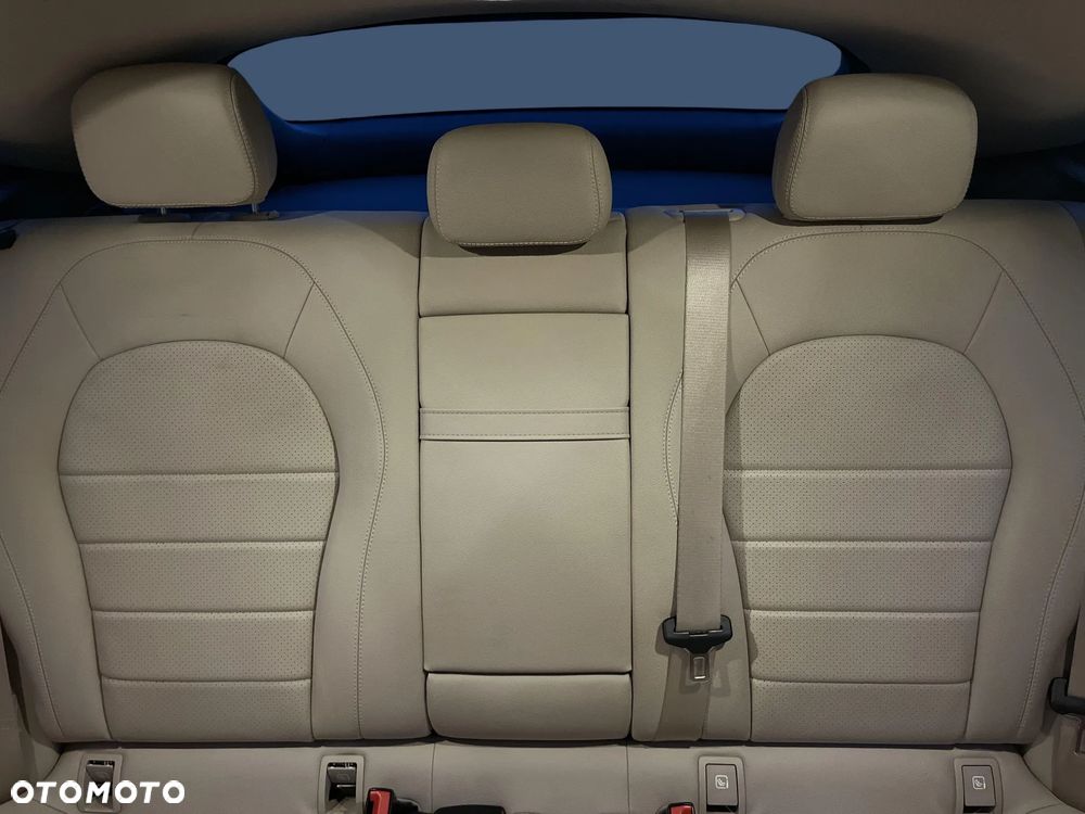 Mercedes-Benz GLC 220 d 4-Matic - 32