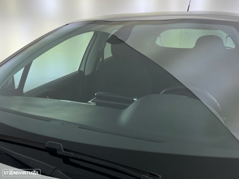 Peugeot 208 1.2 PureTech Active - 19