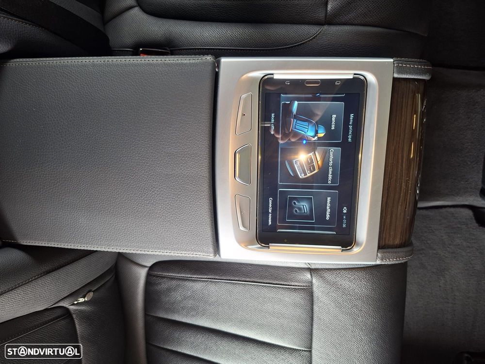 BMW 730 Ld — fotografia 12